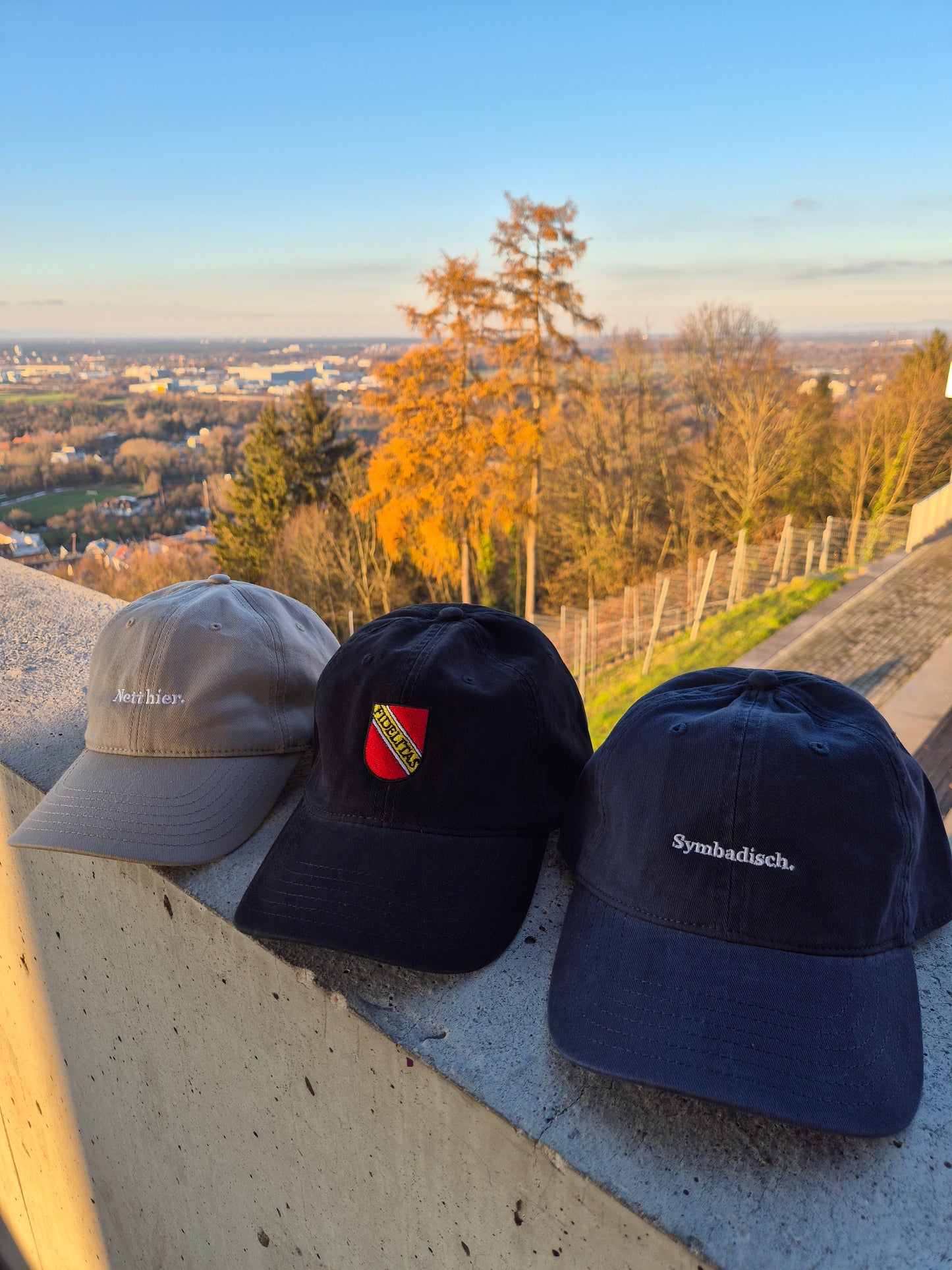 "Symbadisch." Cap Navy